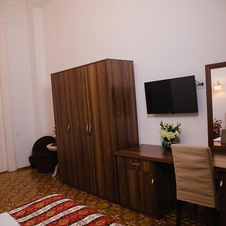 Malakhan Hotel Баку Экстерьер фото