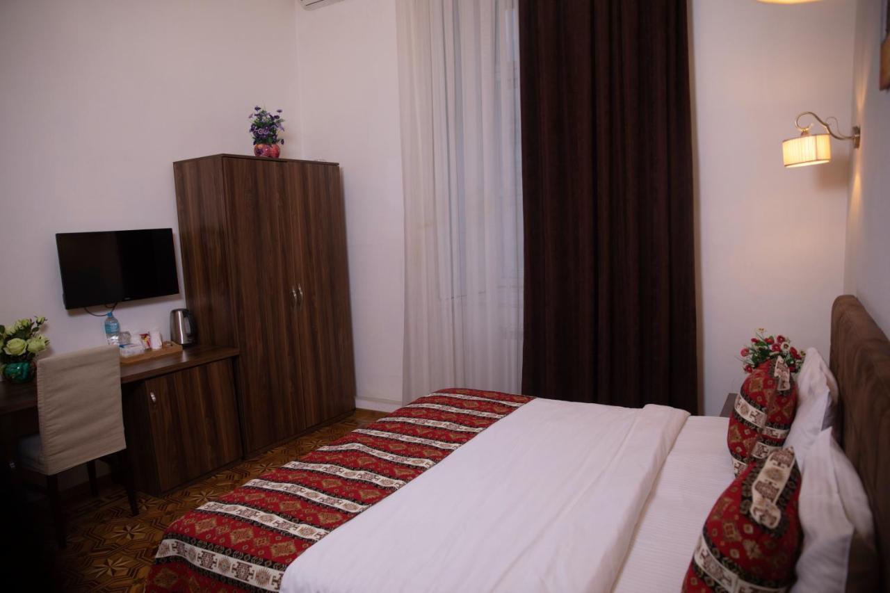 Malakhan Hotel Баку Экстерьер фото
