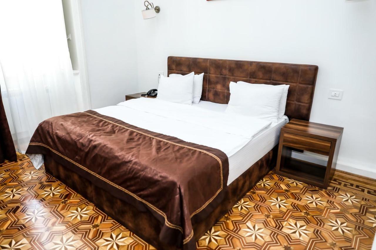 Malakhan Hotel Баку Экстерьер фото