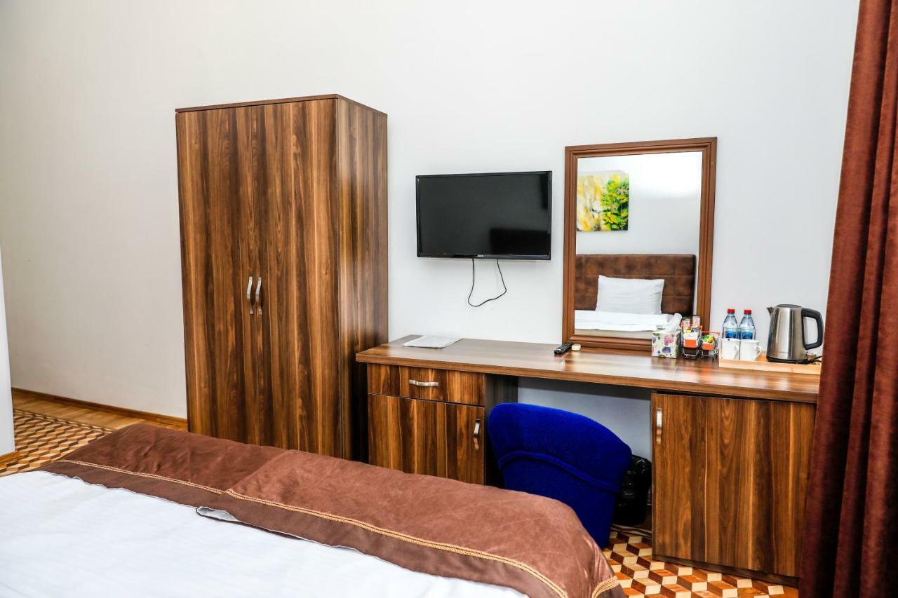 Malakhan Hotel Баку Экстерьер фото