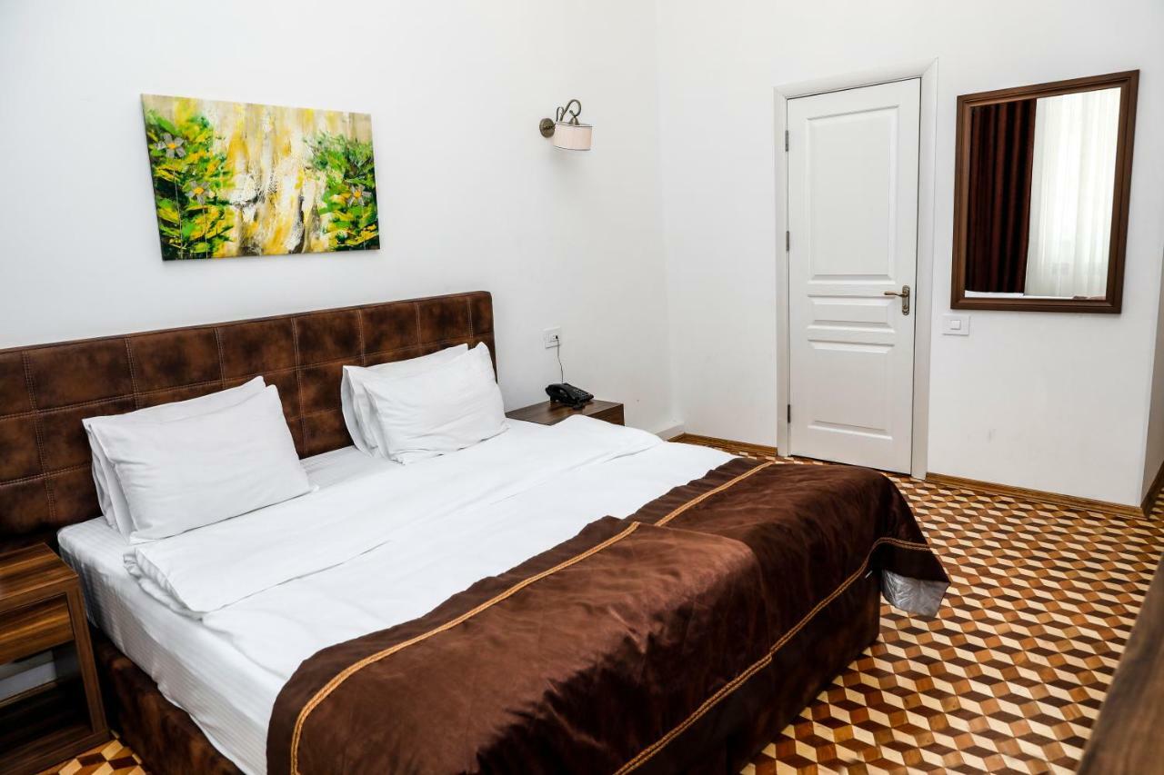 Malakhan Hotel Баку Экстерьер фото