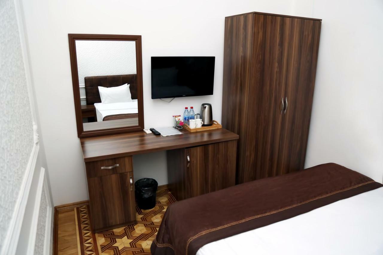 Malakhan Hotel Баку Экстерьер фото