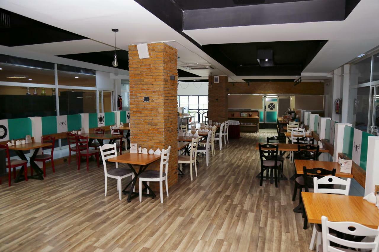 Malakhan Hotel Баку Экстерьер фото