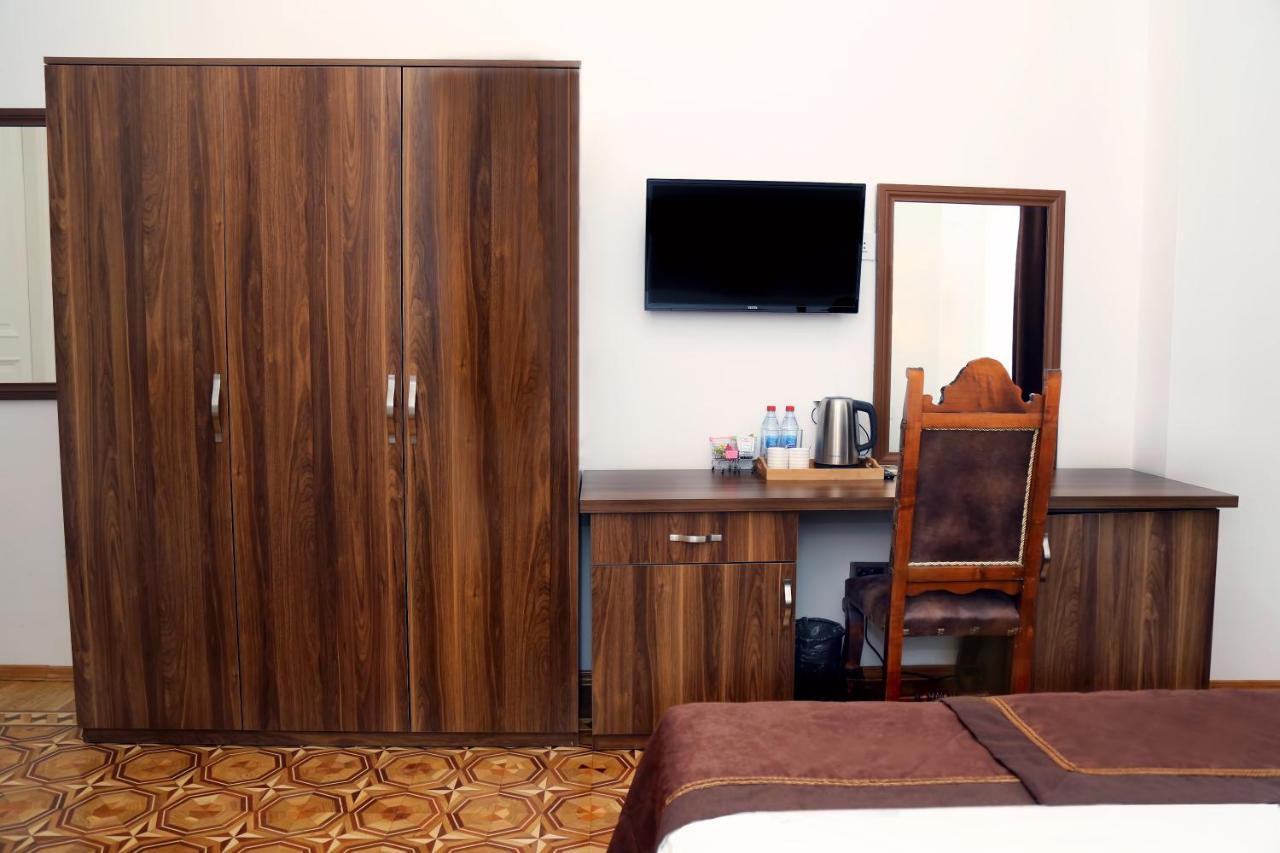 Malakhan Hotel Баку Экстерьер фото